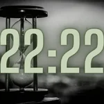 O que as horas iguais 2222 significam