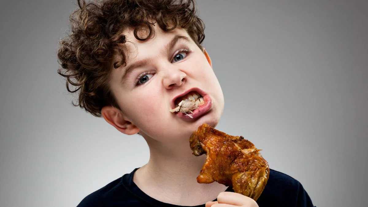 Sonhar comendo carne significado e interpretações