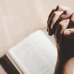 Oração Ana Bekoach em português, significado, benefícios e como recitar