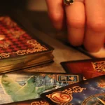 Tarot Sim ou Não, esclarecendo suas dúvidas e decisões